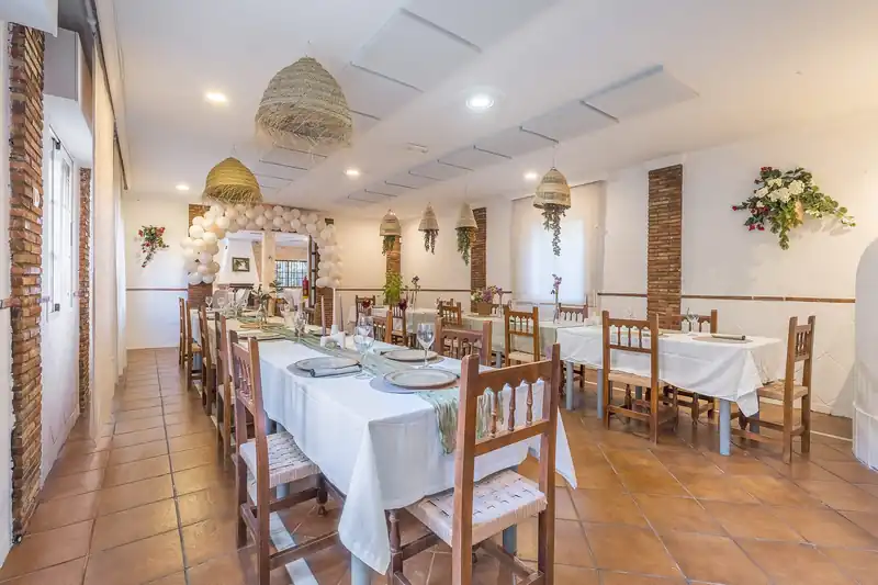 Interior de Finca Raíces, foto 19